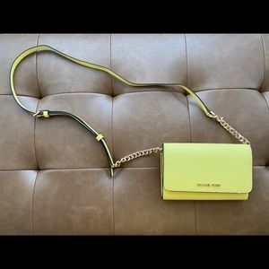 Michael Kors MD MF Phone Crossbody